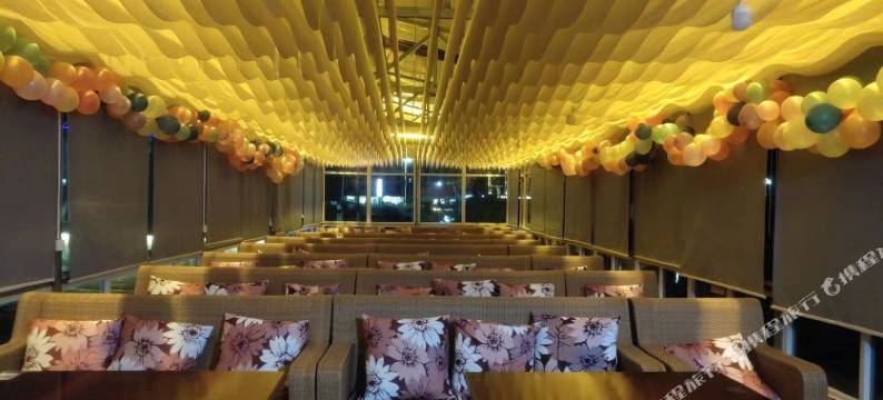 若尔盖若水湾度假村图片