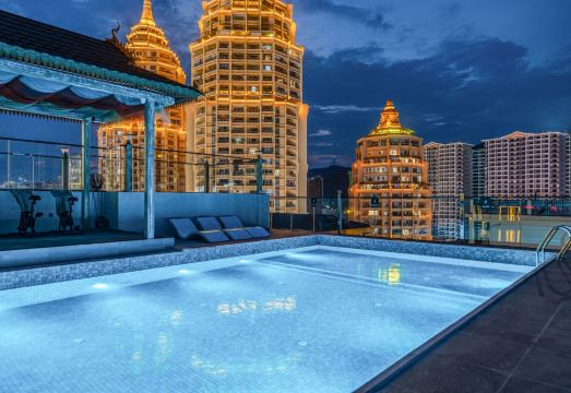 FANKOO杋髙酒店（西双版纳景洪告庄西双景星光夜市店）外景图