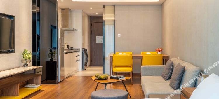 上海方隅酒店(虹桥火车站中骏广场店)图片