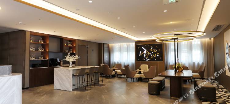 如家精选酒店(南京钟山风景区马群地铁站店)图片