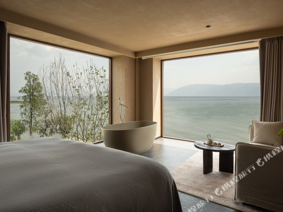 大理达岸海景酒店(磻溪村S湾店)