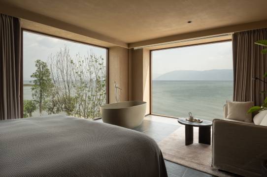 大理达岸海景酒店(磻溪村S湾店)