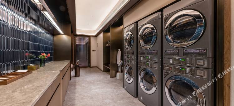 托克逊桔子水晶酒店图片