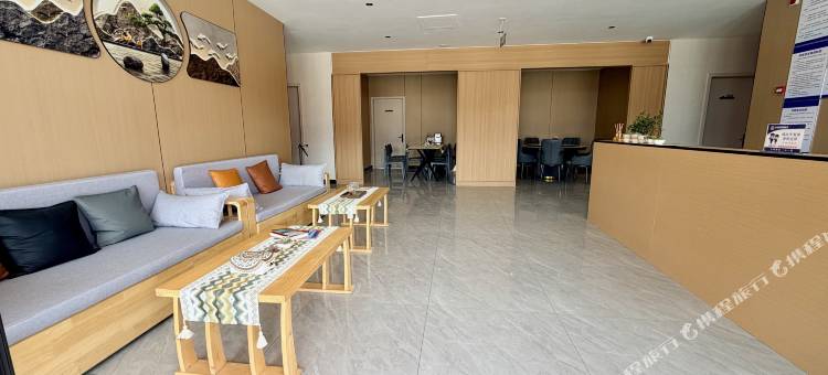 北岸云驿营地酒店(白沙湖店)图片