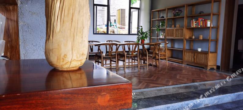 织金蜡家拾舍客栈图片