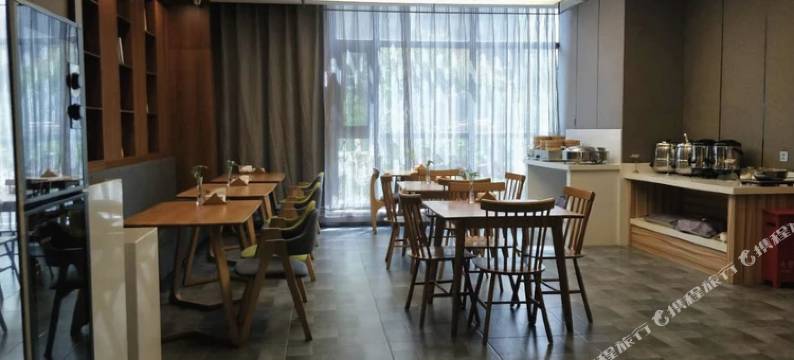 艾纳诗酒店(黄骅中捷店)图片