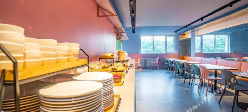 鸿程酒店(济南经六路和谐齐鲁儿童医院店)图片