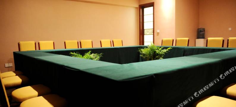 武隆鼎辉假日酒店图片