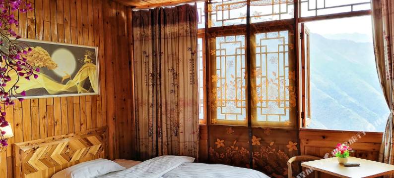 龙胜龙脊日月楼图片