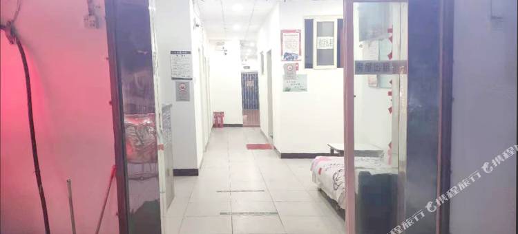 武汉顺禾旅馆(首义公园首义路地铁站店)图片