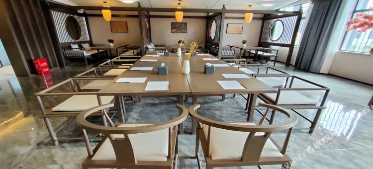 陌上轻居酒店(登封嵩山景区店)图片