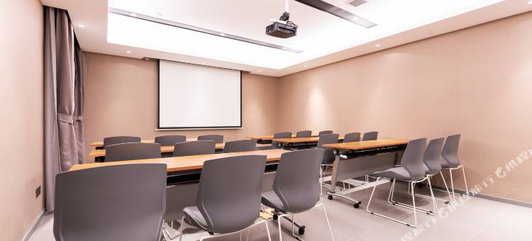 如家商旅酒店(南昌一附院人民公园地铁站店)图片