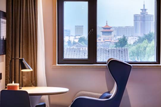 济南泉城广场宽厚里亚朵酒店图片