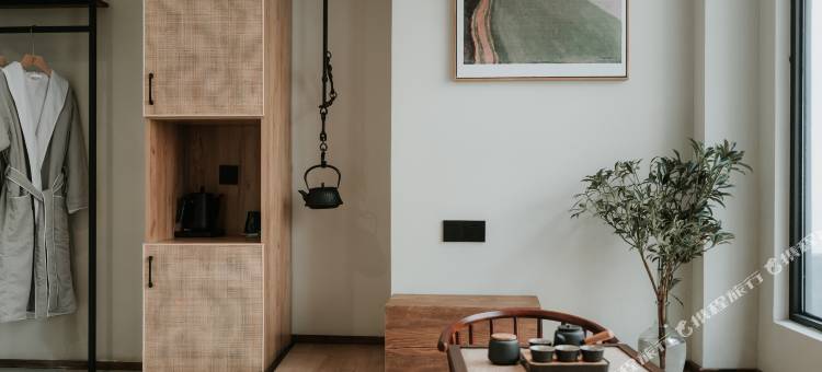 贵阳竹也民宿(花溪公园十里河滩店)图片