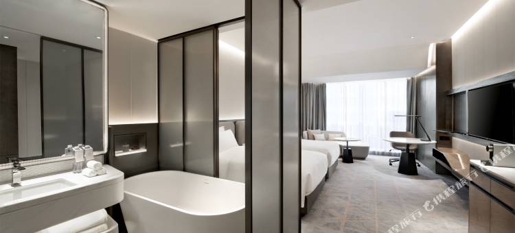 武汉光谷皇冠假日酒店图片