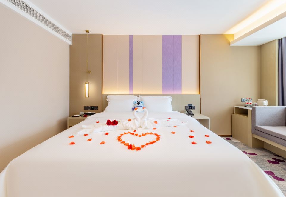 Lavande Hotel (Dongguan Nancheng International Trade Pedestrian Street) Hotel Overview