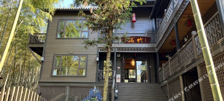 云冰山满竹客栈图片