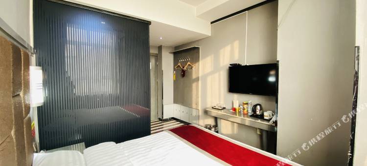 速8酒店(石河子大学店)图片