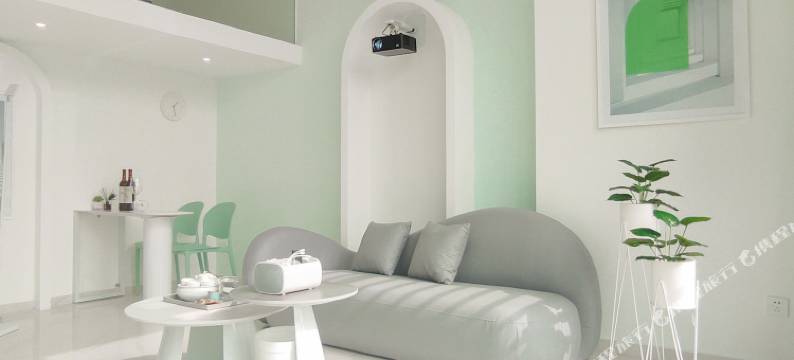 云间loft高空公寓(珠港新城高铁站店)图片