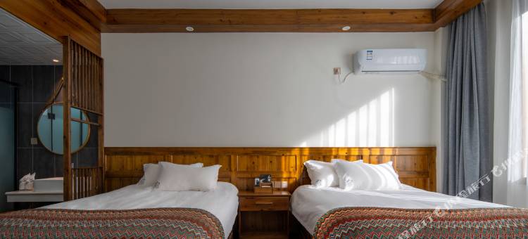 黑水远山拾梦酒店图片