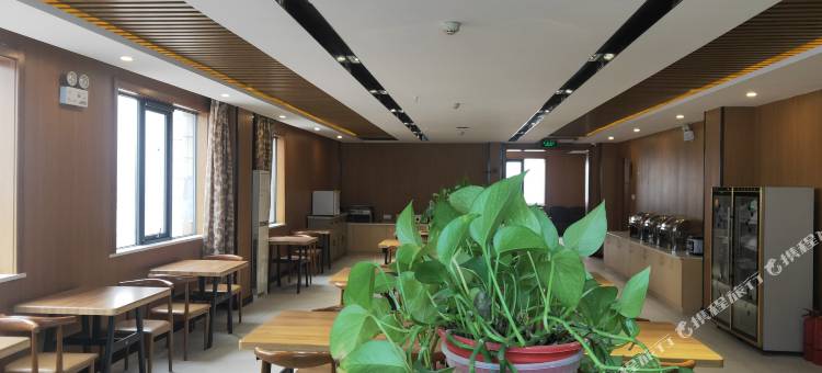 锦江之星品尚酒店(郑州中学冬青街地铁站店)图片