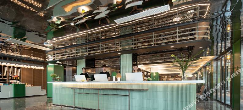 西双版纳景洪星光夜市金塔寺亚朵酒店图片