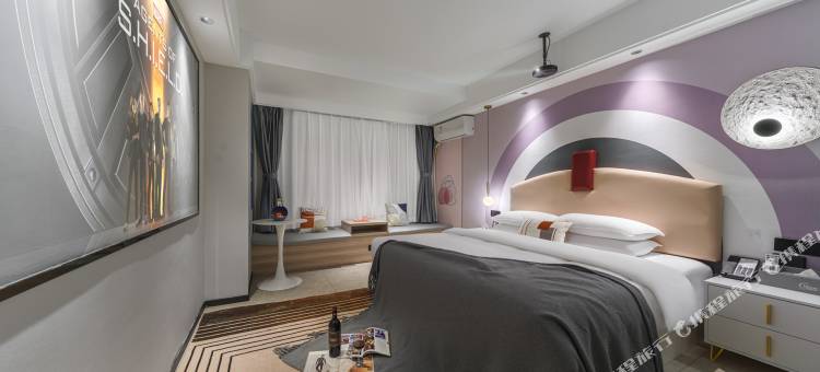 月·银河星酒店    Moon   Hotel(台州花园菜市场海上客运中心店)图片