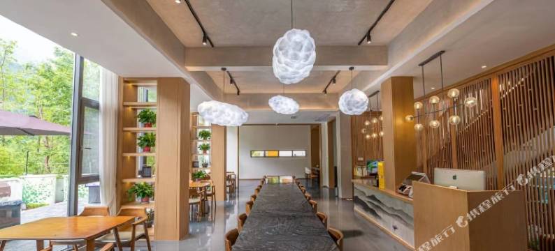 江油清溪山舍图片