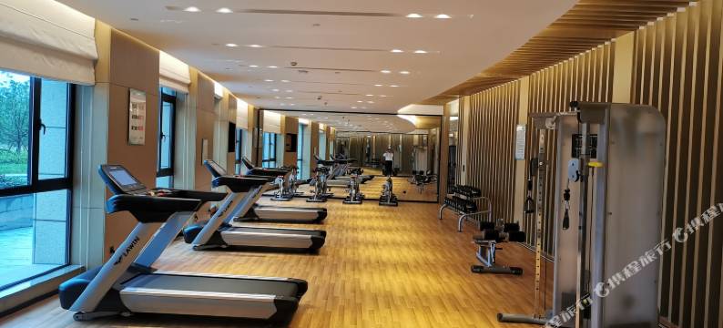 杭州桐庐富春江云隐曦岸国际酒店图片