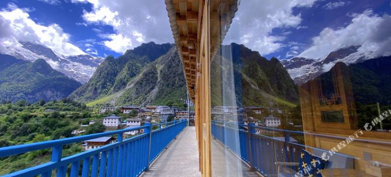 雨崩诺巴啦观景民宿(雨崩店)图片