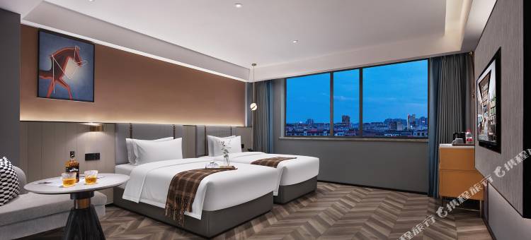 欢麓丽晨V酒店(人文科技学院春园步行街店)图片