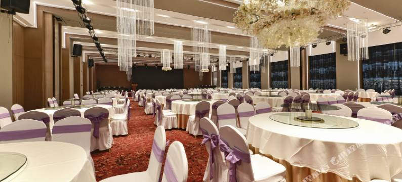 哈尔滨八荒通神酒店(禹舜美术馆江北大学城地铁站店)图片