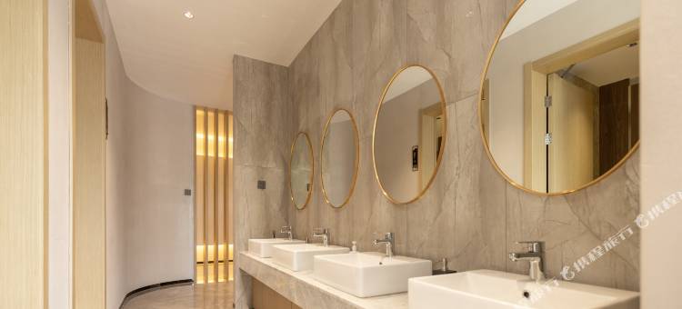 清水涌泉酒店(轩辕广场店)图片