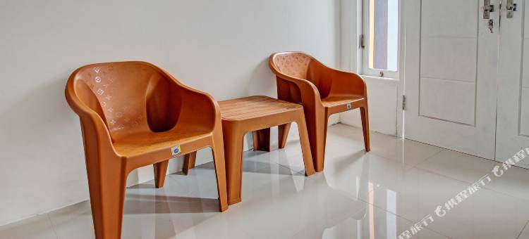 OYO阿利夫伊斯兰之家2号酒店(Hotel O Alif House Syariah 2)图片