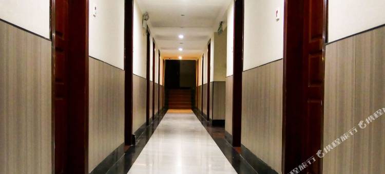 桐庐七彩宾馆(桐君山店)图片