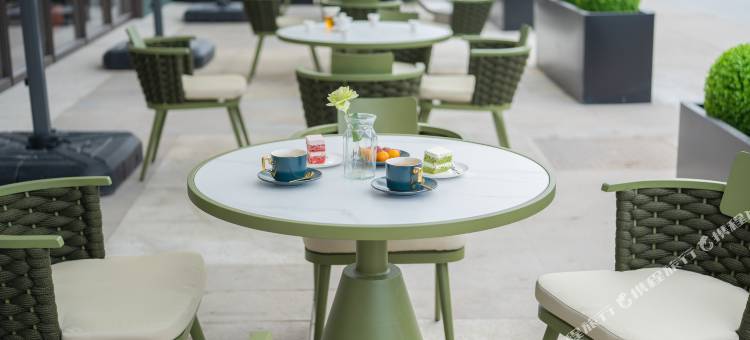 桔子酒店(乐山高铁站世豪广场店)图片