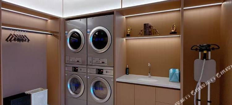 白玉兰酒店(营口万达广场店)图片