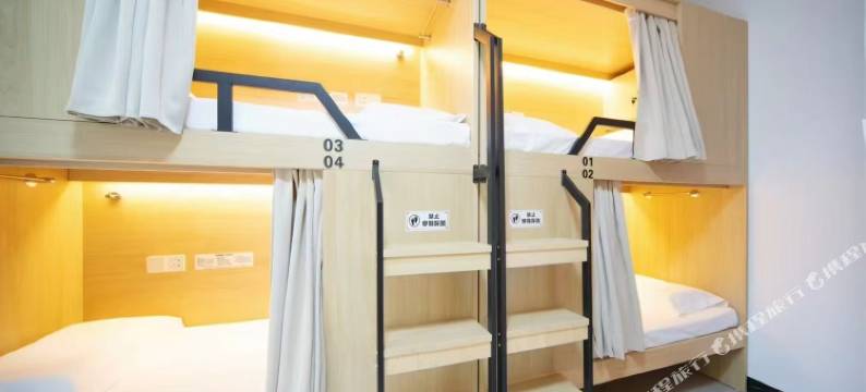 自然醒青年旅舍(杭州东站店)图片