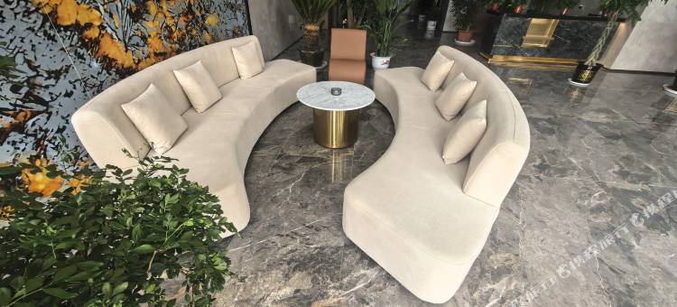 希尔曼酒店(噶尔县狮泉河镇建设大街店)图片