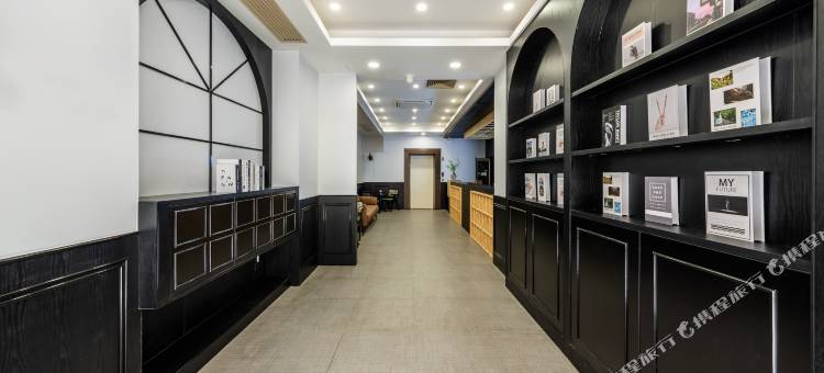 季意•Season城际影音酒店(奥体中心车陂地铁站店)图片