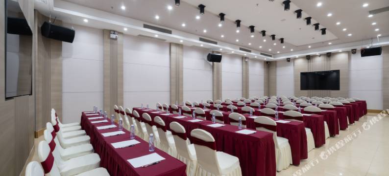 陆丰三嘉花园酒店图片