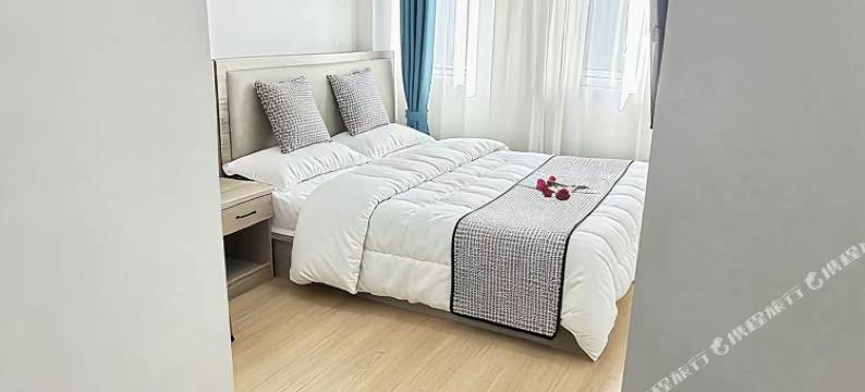 庭枫酒店(天津滨海新区科技大学店)图片