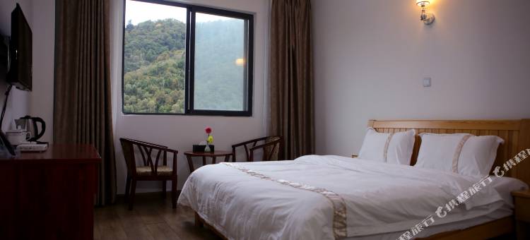 宝兴麓院山庄图片