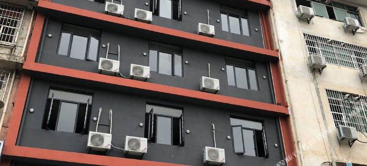 橙客连锁酒店(赣州九方购物中心万象城店)图片