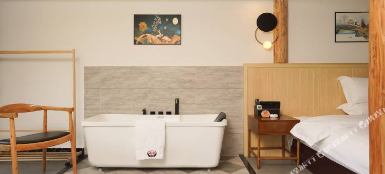 西江千户苗寨嘎诺轻奢度假民宿图片