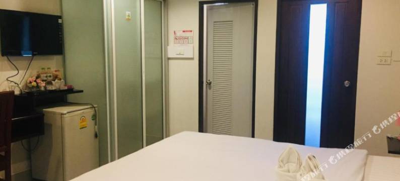 万伦SP 住宅酒店(SP Residence Suratthani)图片