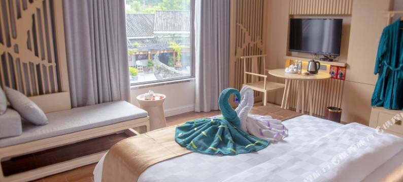 英德浈阳峡醴泉江景度假酒店图片