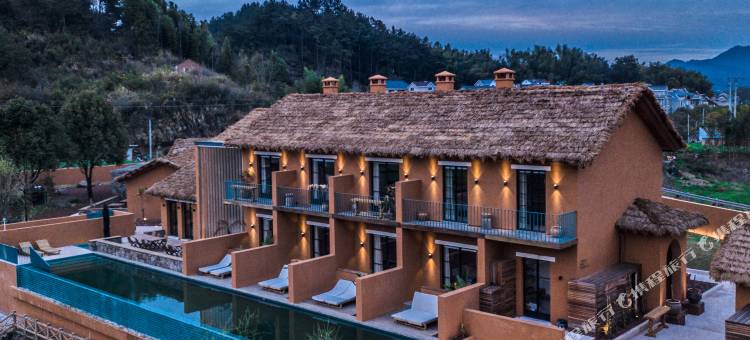 千岛玄山·岦外图片