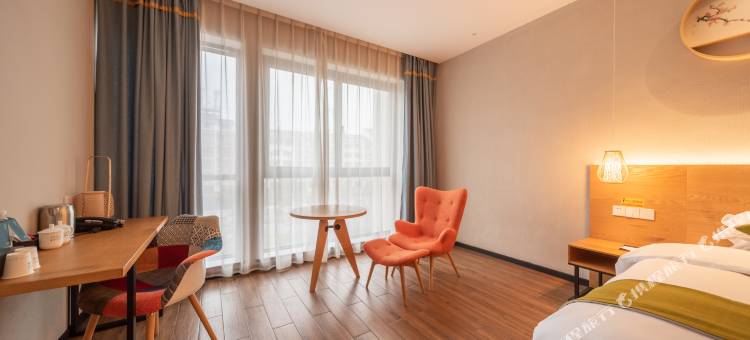 逸居江南轻奢酒店(上饶吾悦广场店)图片