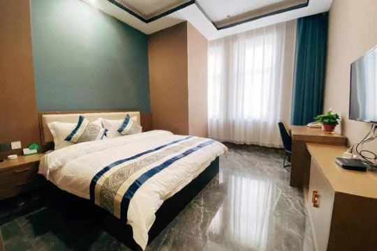 浩翔轻居酒店呼和浩特万象天地店